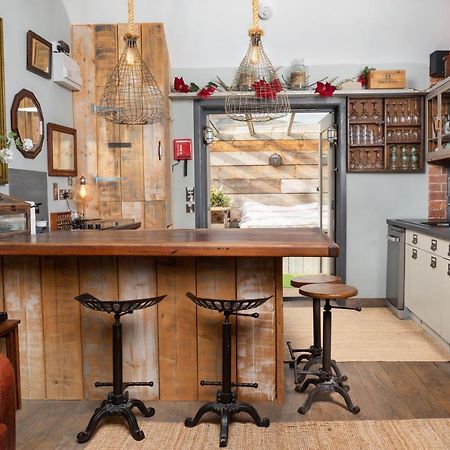 The Cowshed At Cheshire Boutique Barns Villa Nantwich Buitenkant foto
